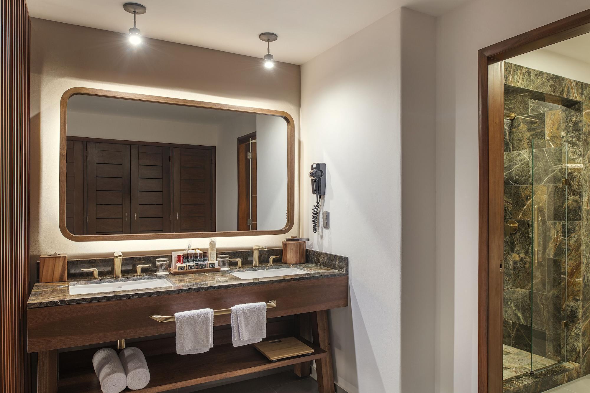 A Private Junior Suite At The All-Inclusive, Ventus At Marina El Cid Spa & Beach (Adults Only) Пуэрто-Морелос Экстерьер фото